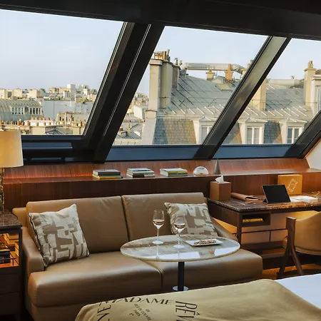 Madame Reve Parigi