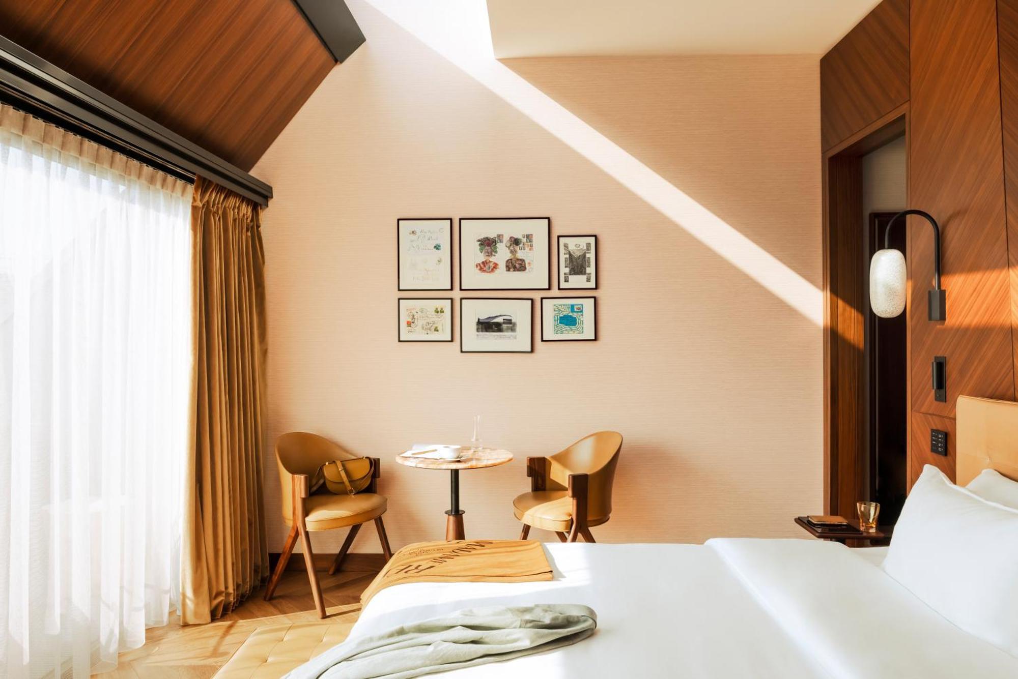 Madame Reve Hotel 5*