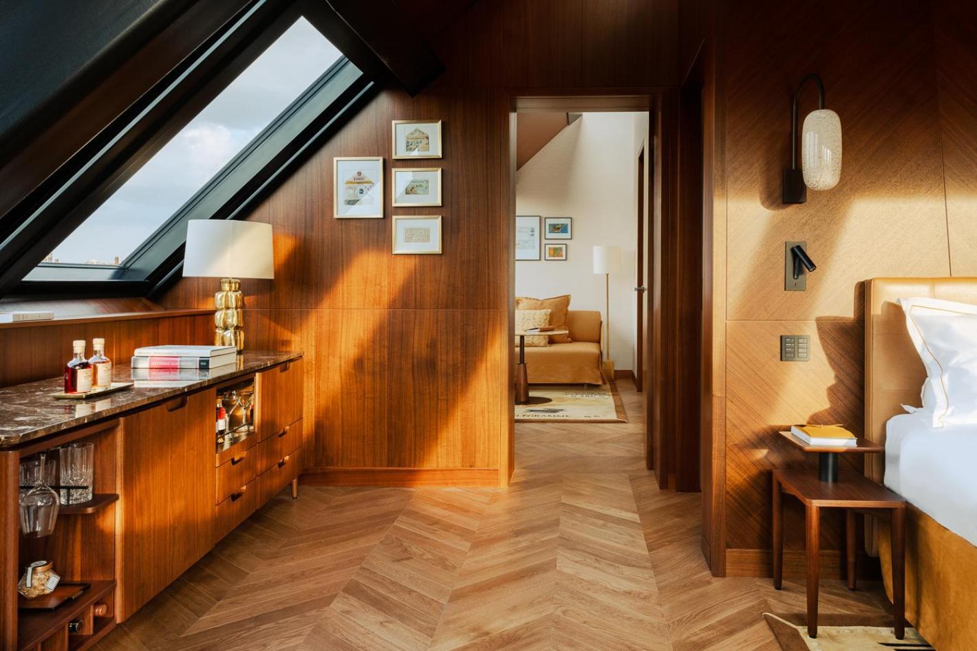 Madame Reve Hotel Parigi