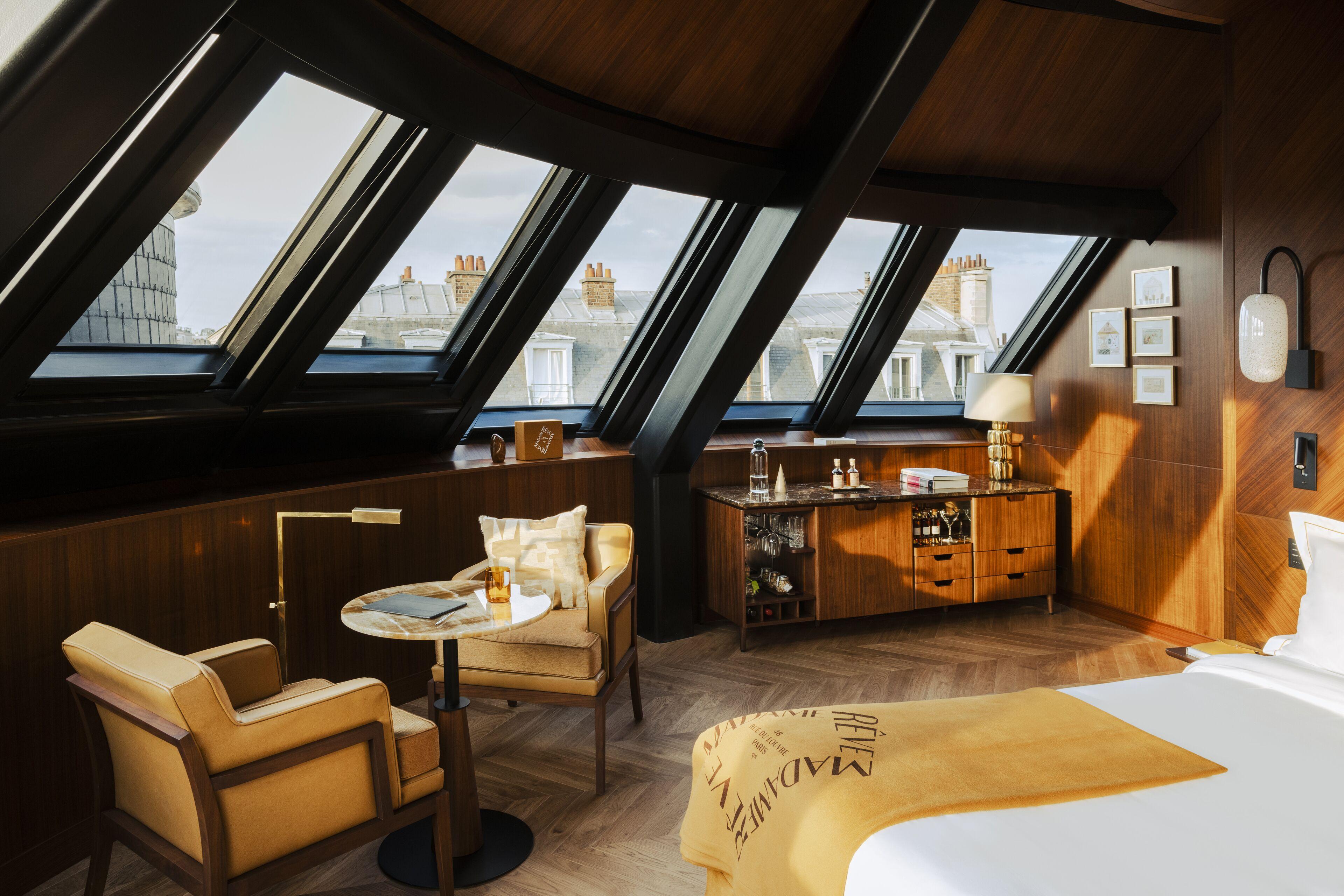 Madame Reve Hotel 5*